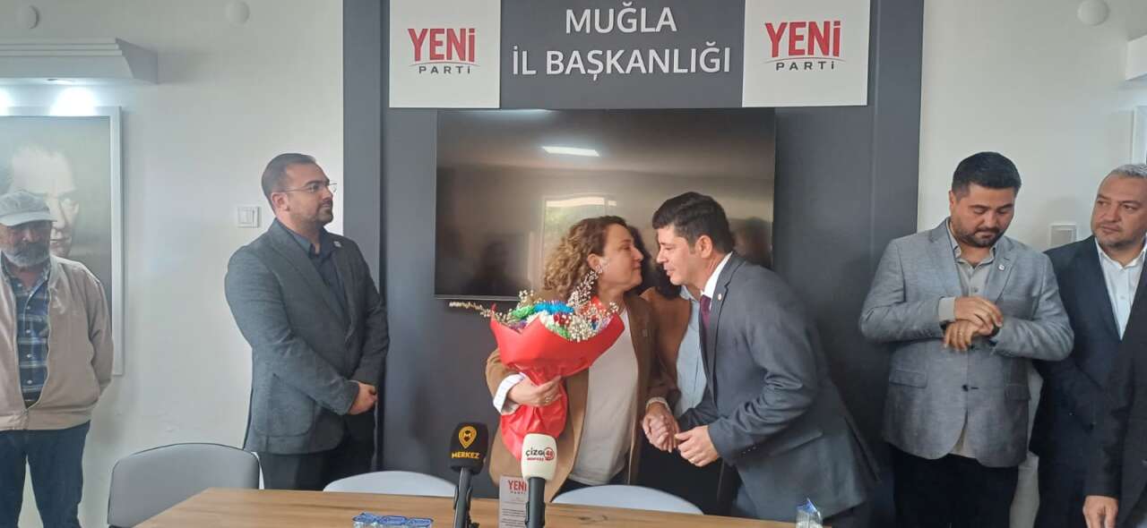 YENİ Parti Menteşe’de Görev Devir Teslimi: Batuhan Kıloğlu Görevi Arzu Doğruel’den Devraldı 3